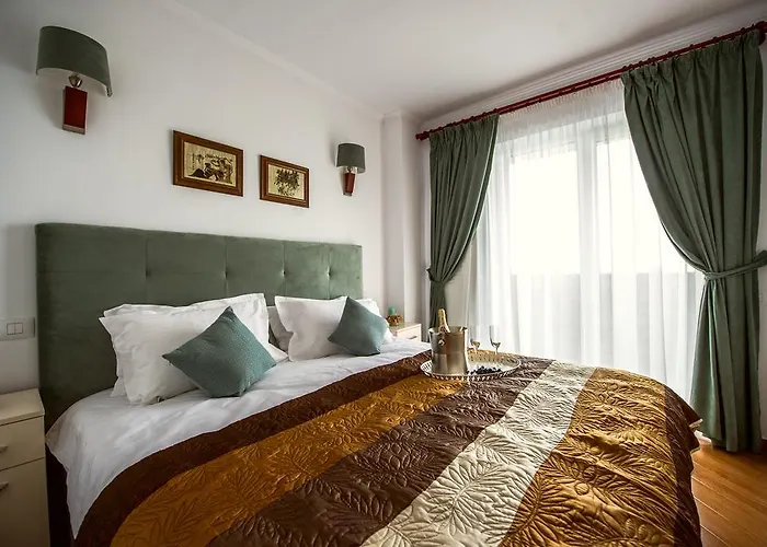 Myosotis مامايا