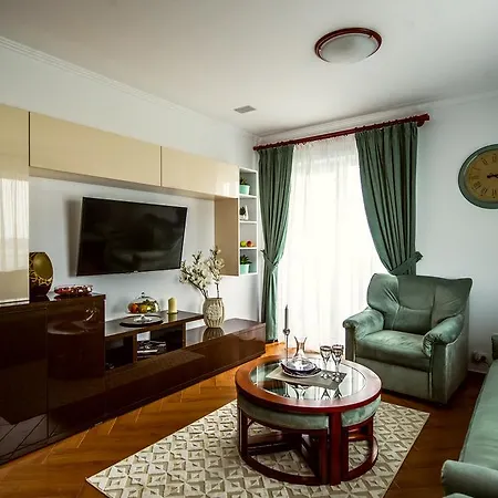 Myosotis Apartment